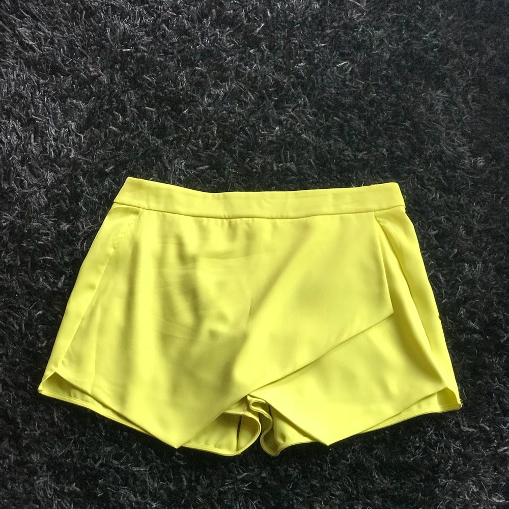 Asymmetric Skort